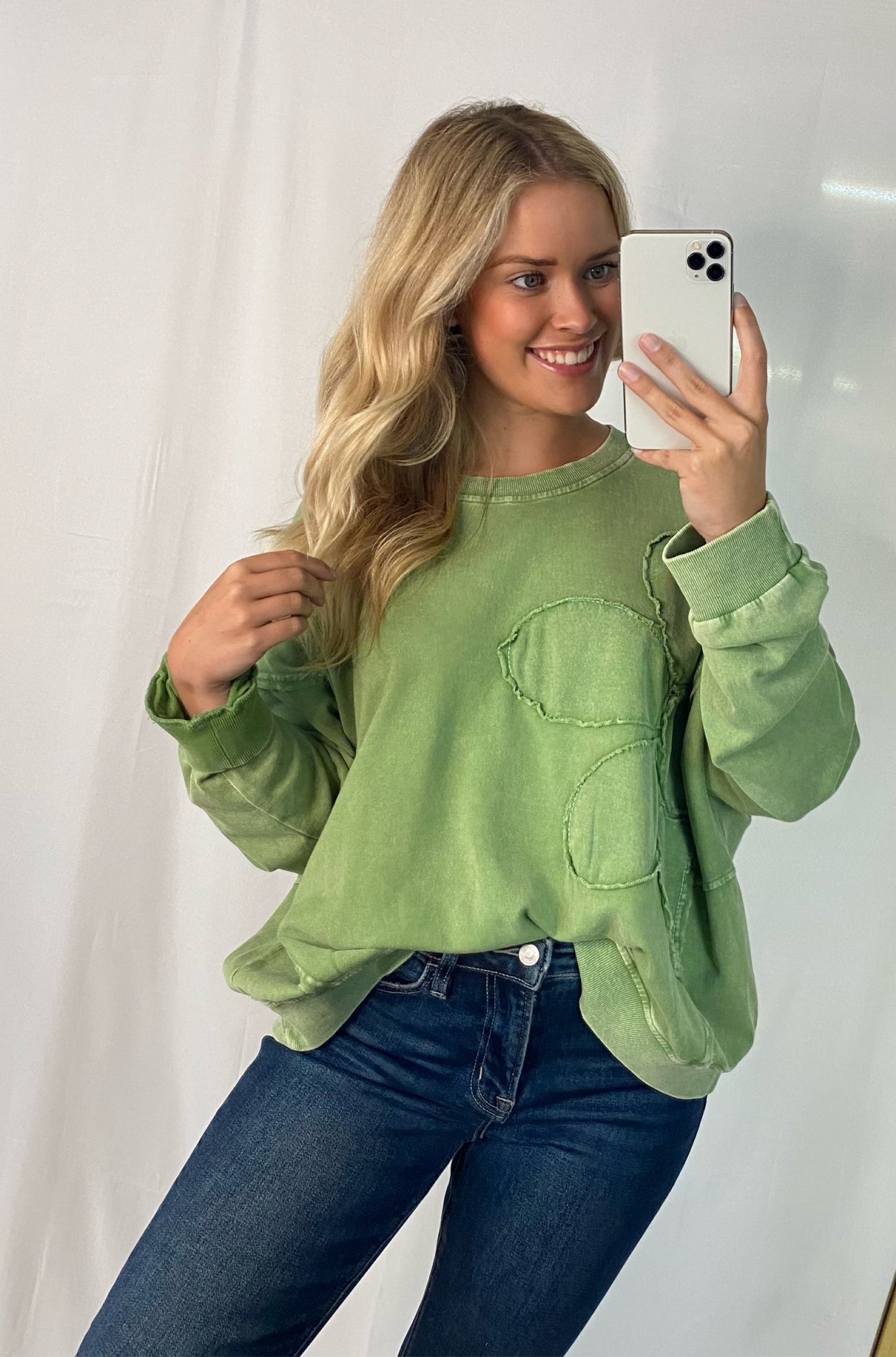 Green Flower Patch Detail Top