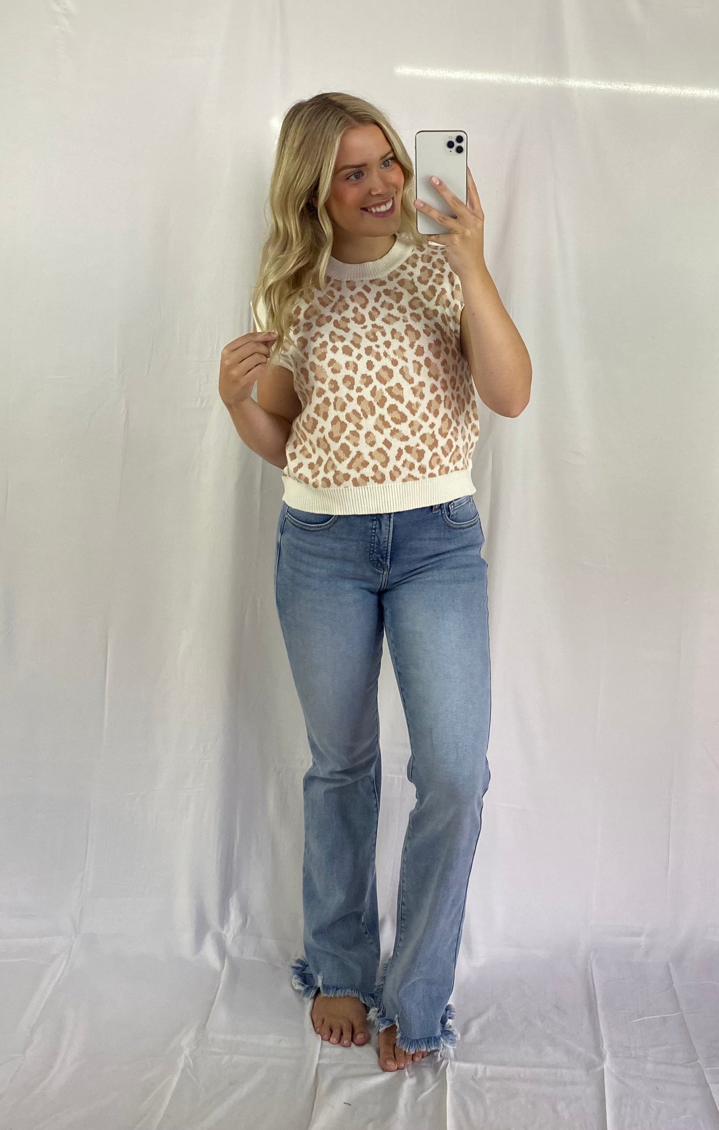 Tummy Control Mid Rise Flare Fray Hem Detailed