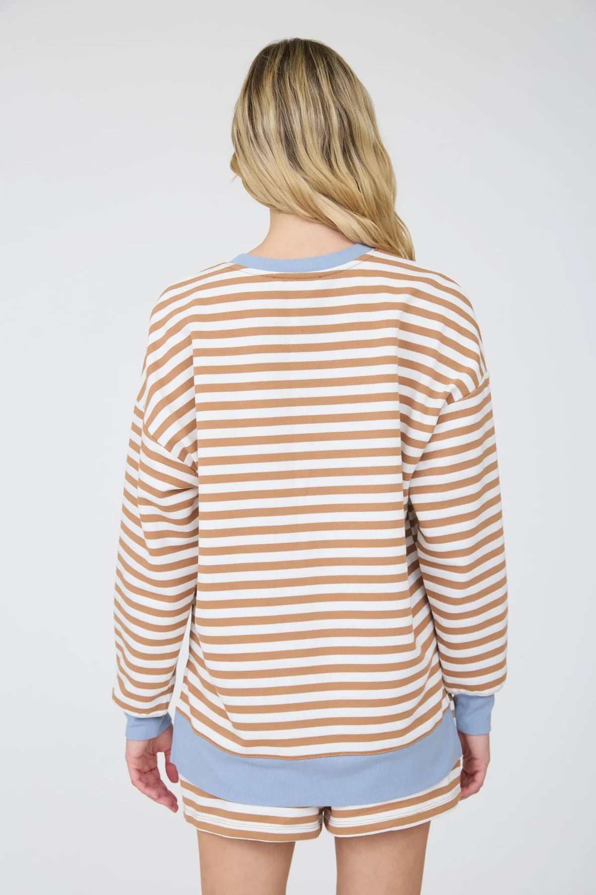 STRIPED BOXY LONG SLEEVE CONTRAST KNIT TOP