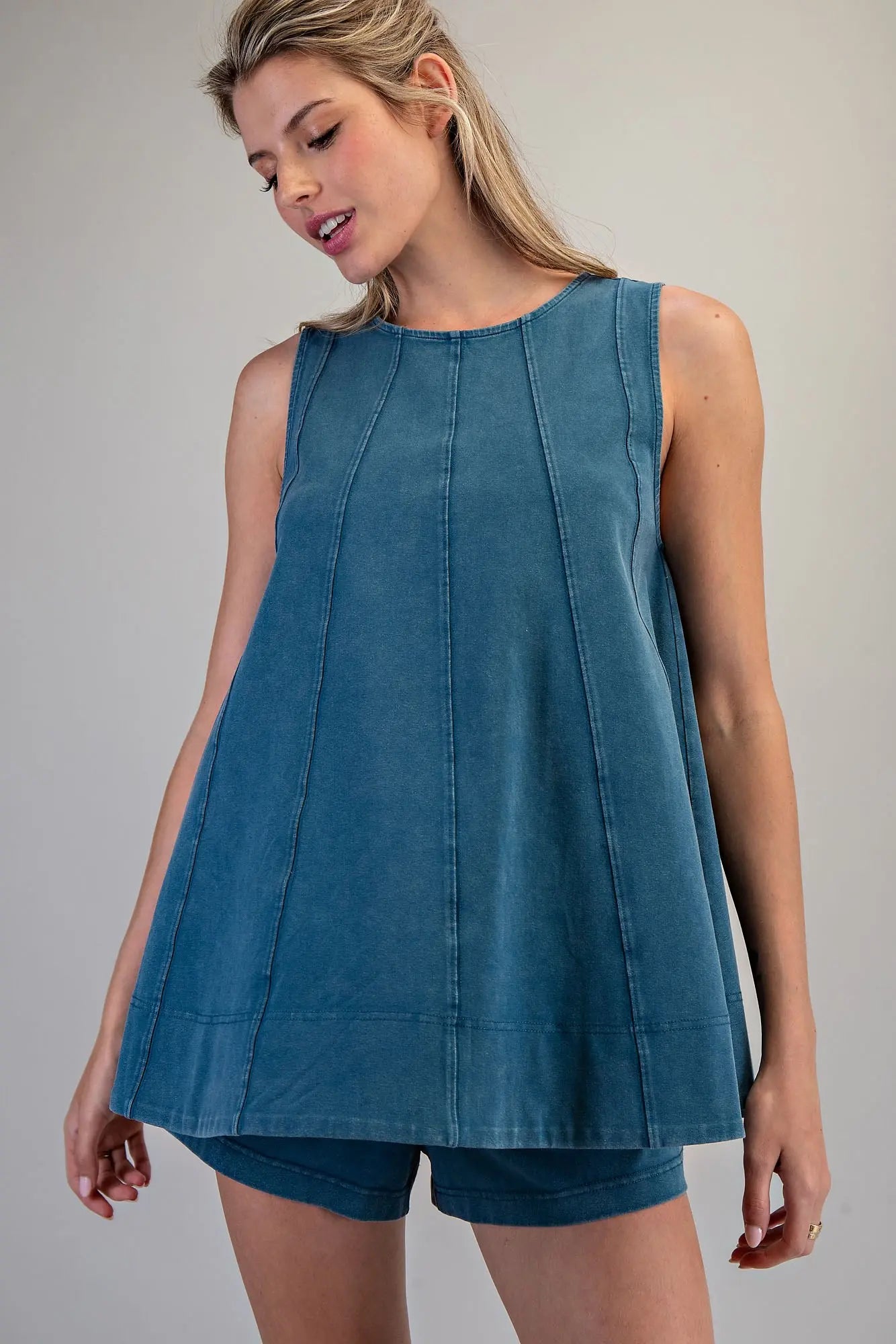 Contrast Topstitch Sleeveless Swing Set