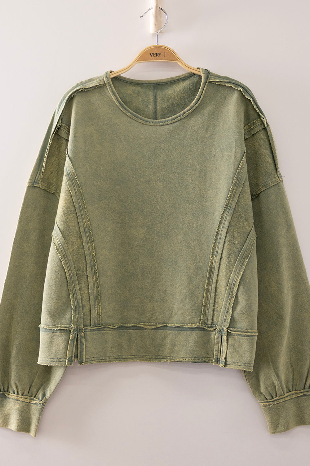 Vintage garment-dyed finish