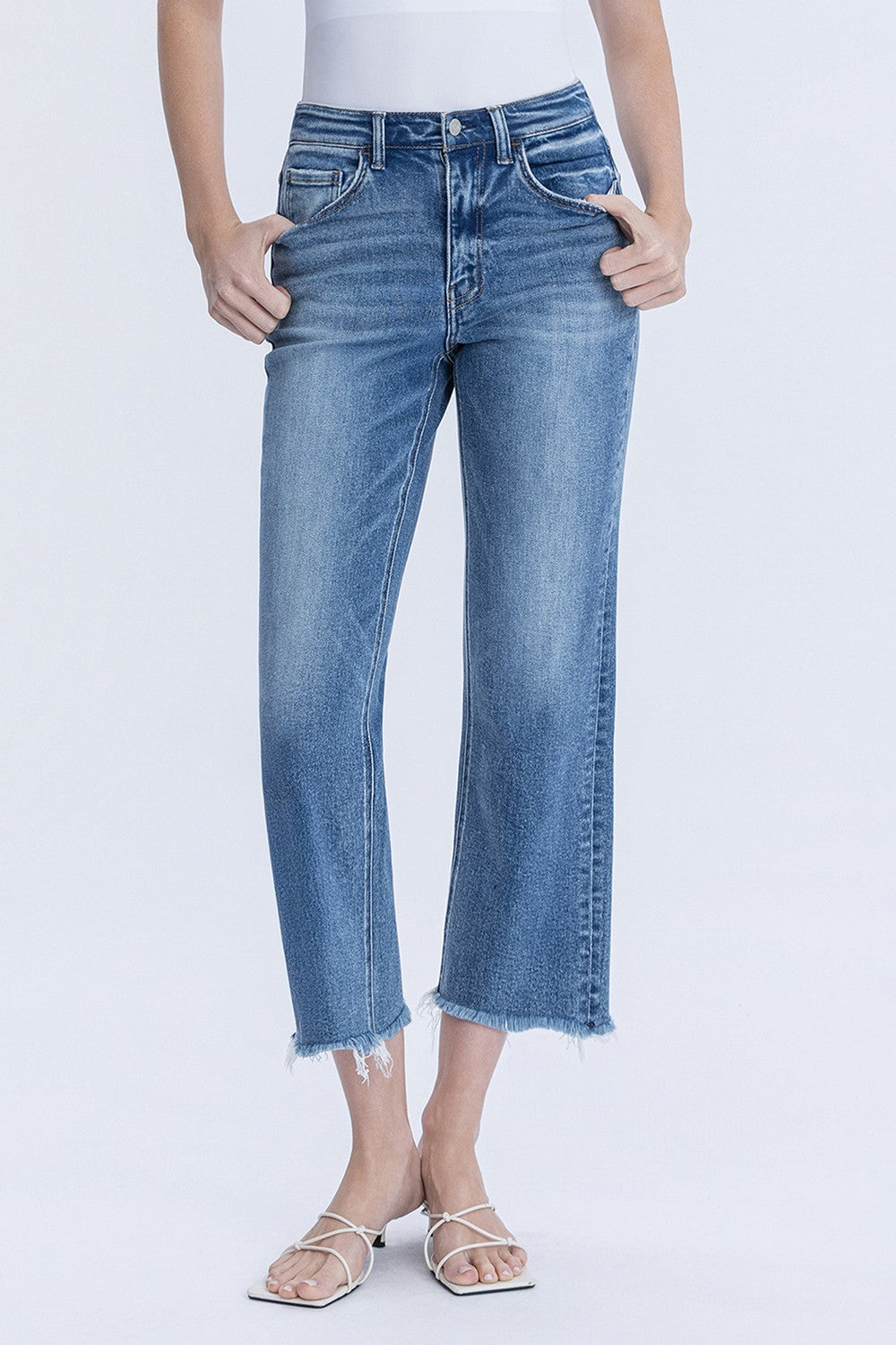 HIGH RISE CROP STRAIGHT