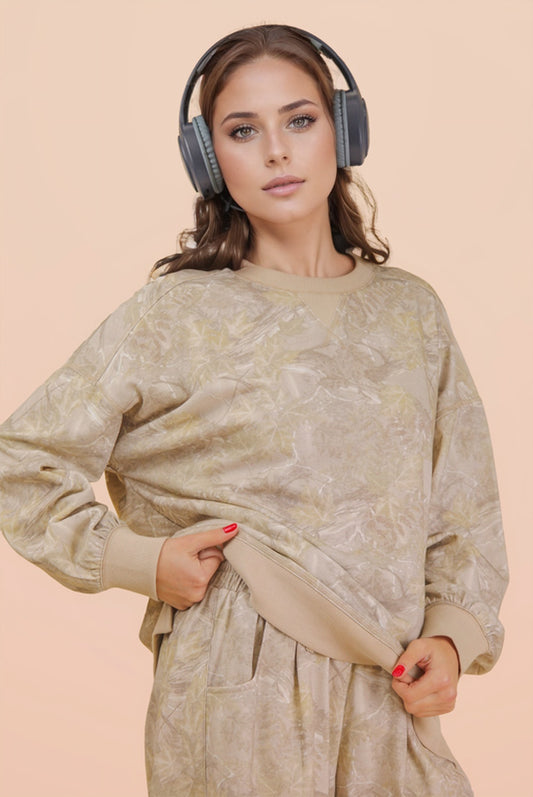 Oversized Round Neck Long Camo Knit Top