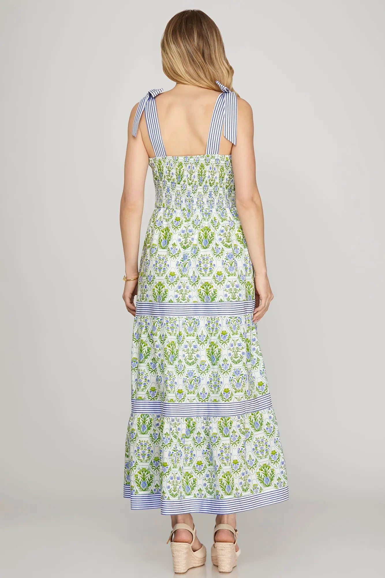 SLEEVELESS CONTRAST WOVEN PRINT TIERED MAXI DRESS