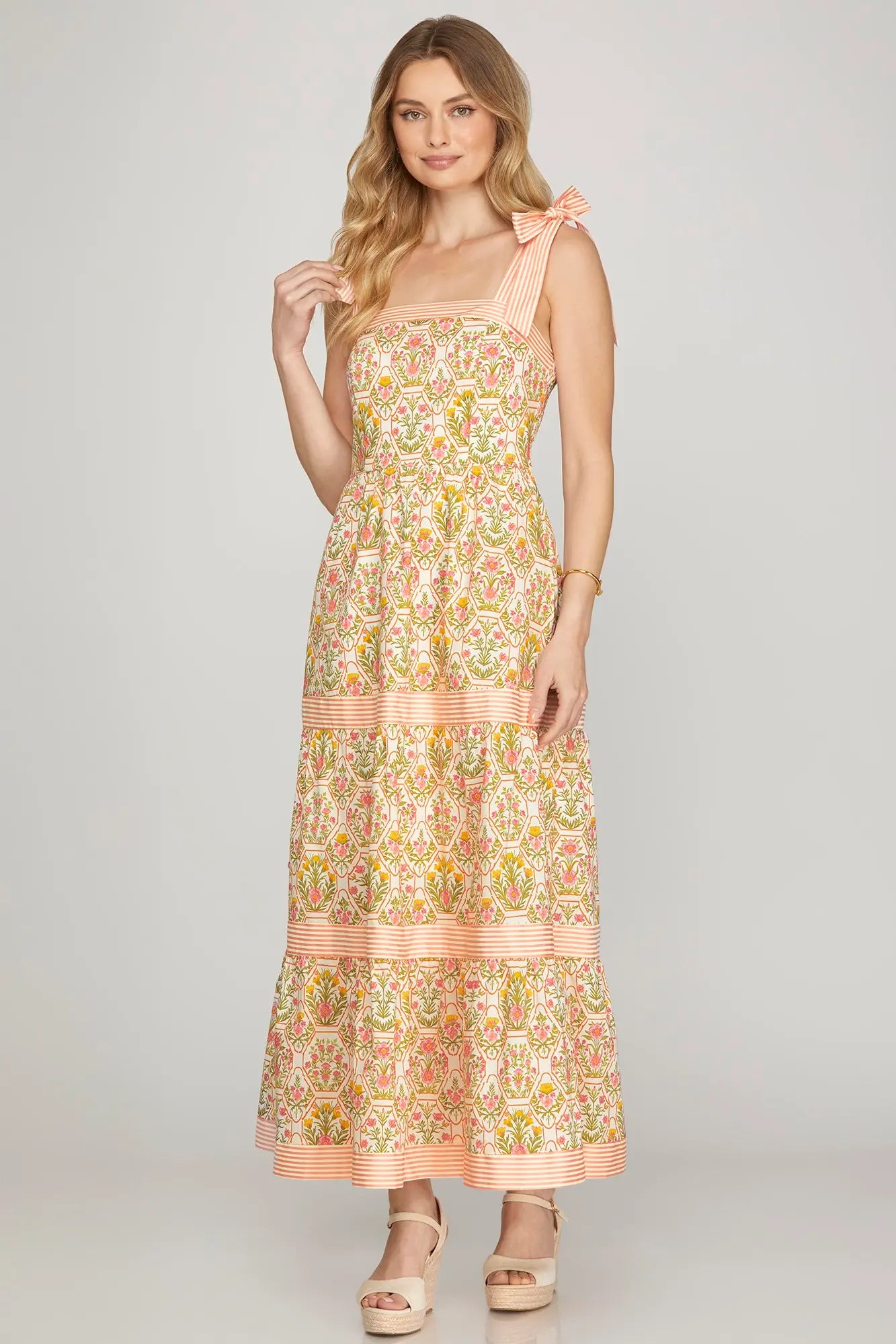 SLEEVELESS CONTRAST WOVEN PRINT TIERED MAXI DRESS