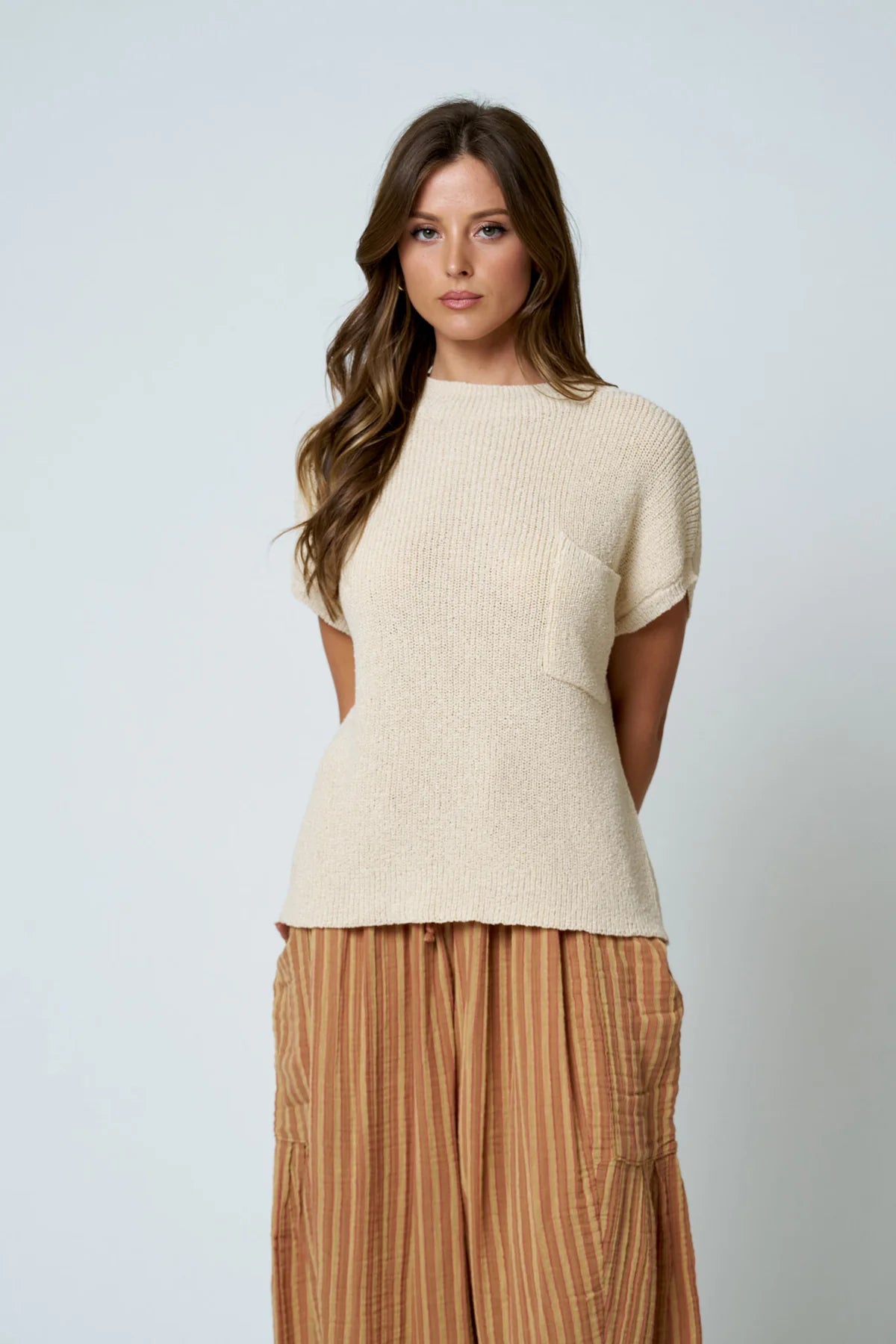SALLY SHORT SLEEVE SWEATER