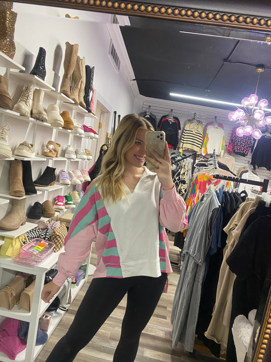 Pullover Top with Contrast Fabric