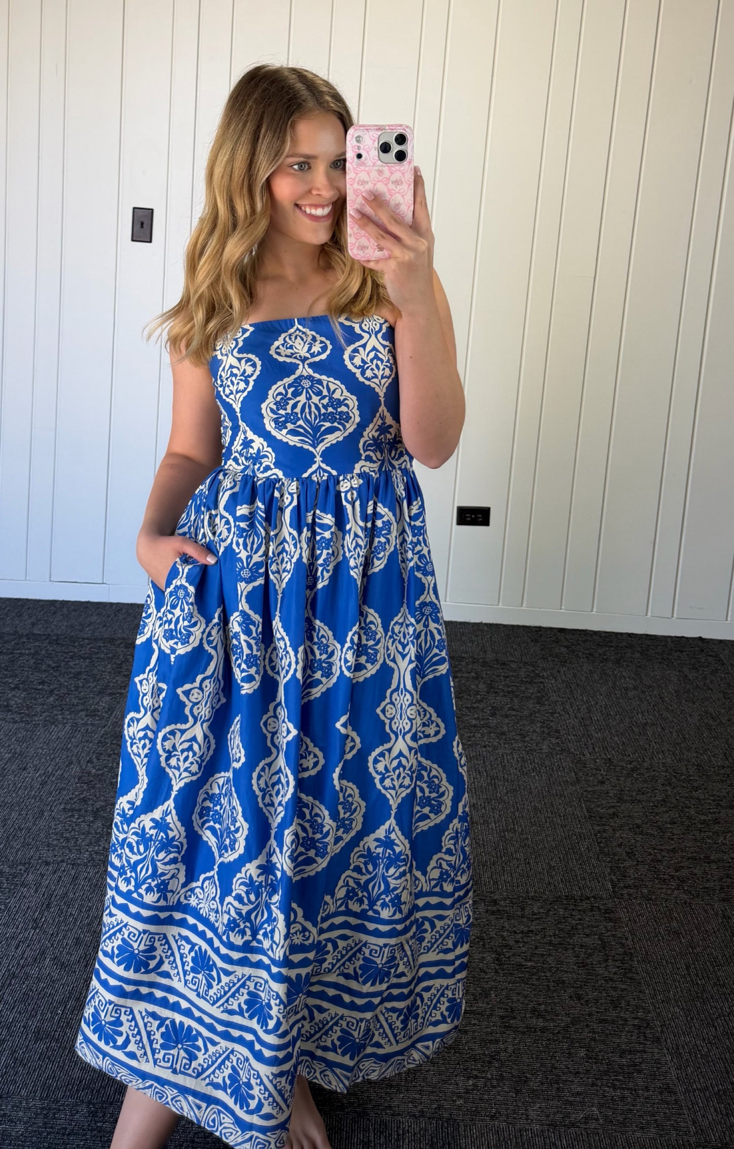 Printed strapless midi dress