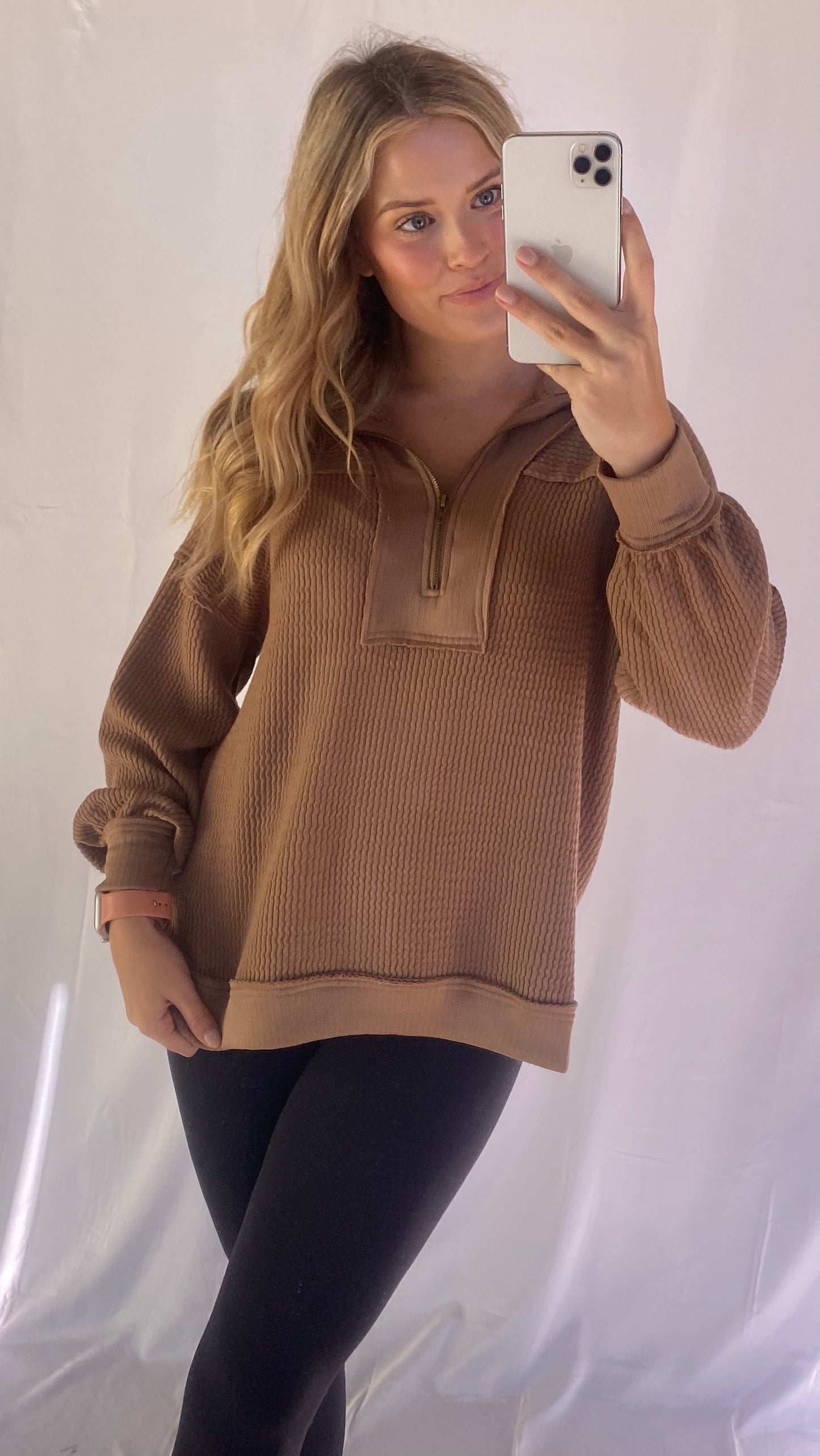 HALF ZIP COLLARED LONG SLEEVE WAFFLE KNIT TOP
