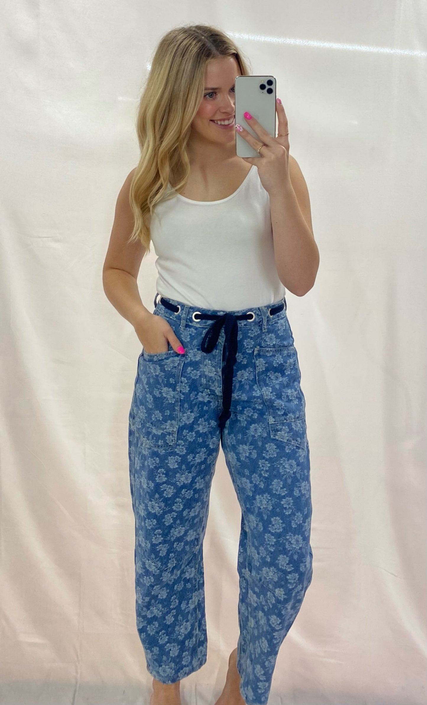 Floral Barrel Jean