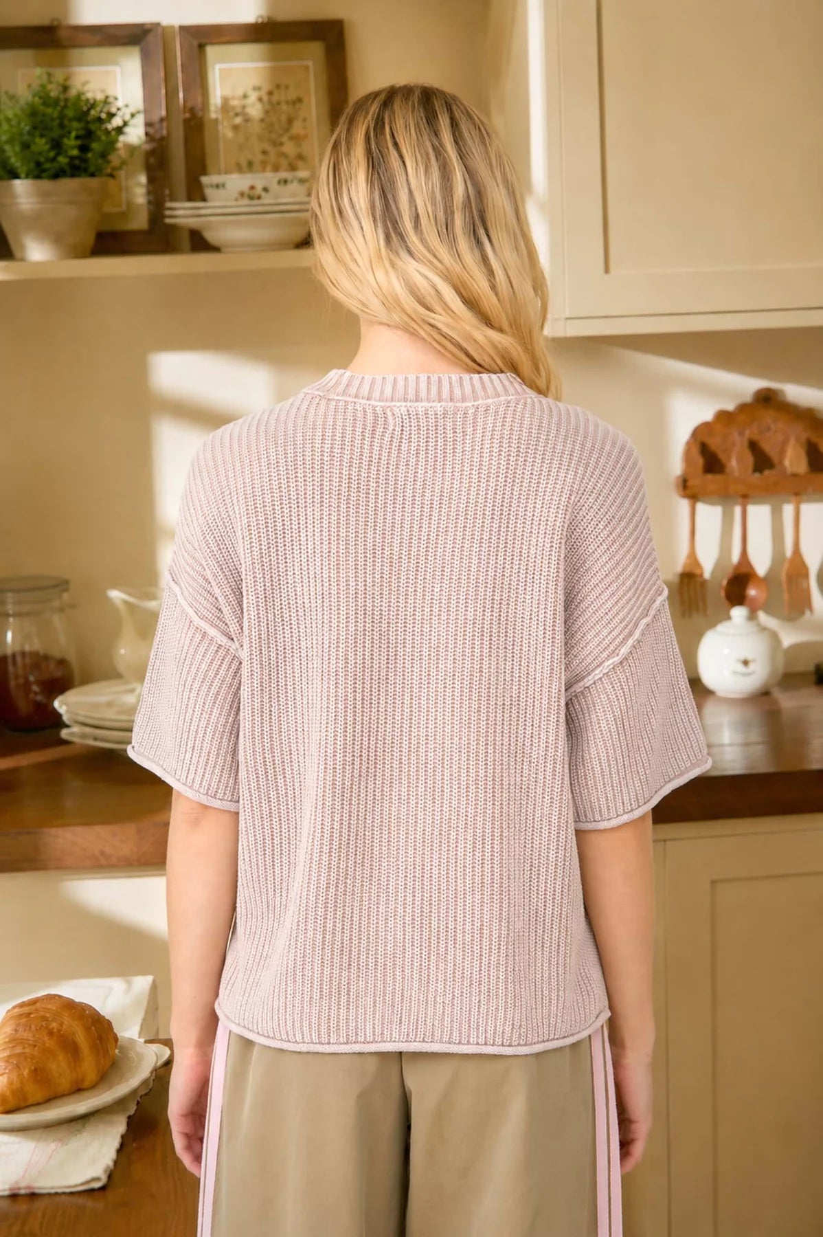 WASHED CREW NECK SWEATER