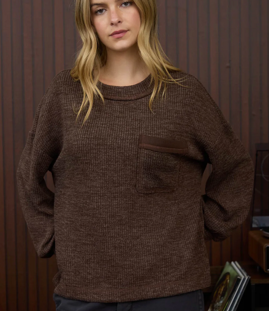 CREW NECK BUTTON DETAIL LONG SLEEVE KNIT TOP