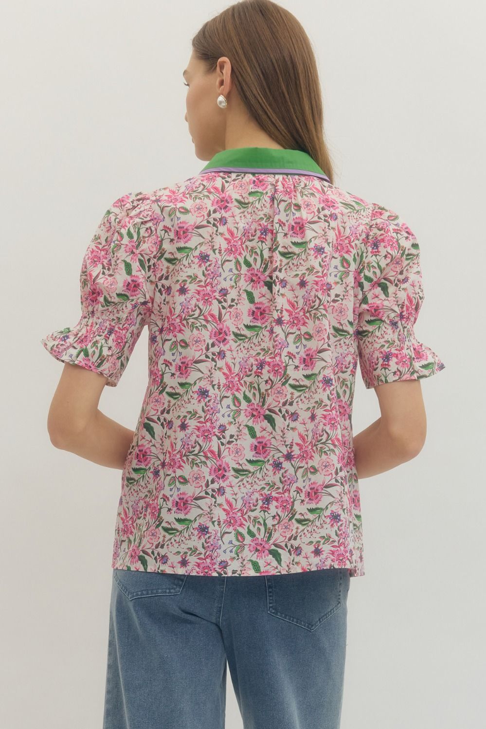 Floral print short puff sleeve waist-length top
