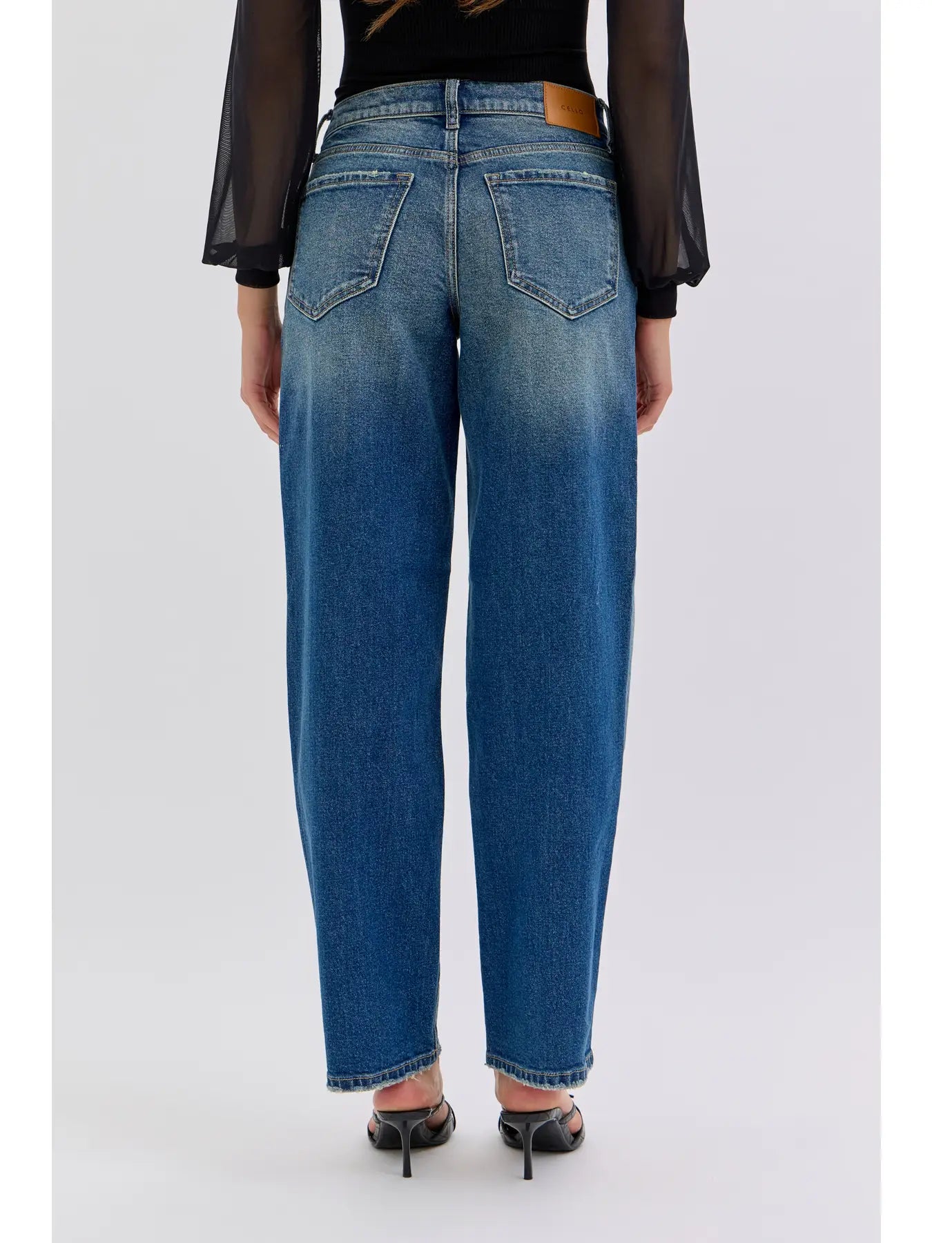 Mid Rise Baggy Dad Jean